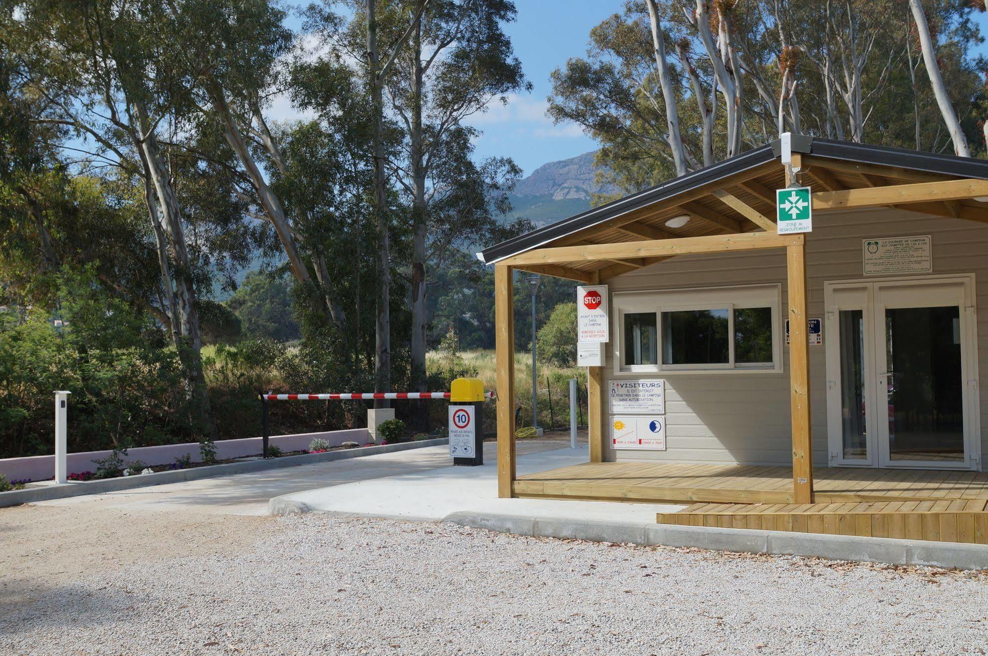 Camping International Calvi  Eksteriør billede